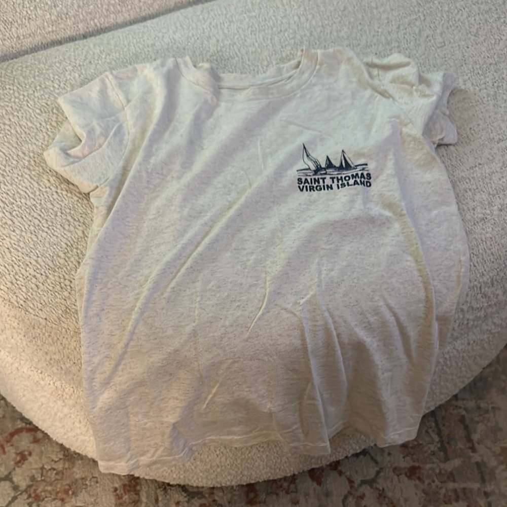 Brandy Melville Saint Thomas Virgin Island graphic tee